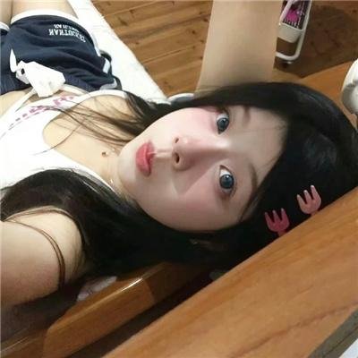 手牵手海报